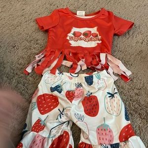 Strawberry outfit 12-18 months